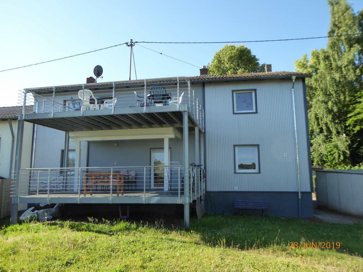 "Baerenhaus" Ferienwohnung Puttlingen Екстер'єр фото